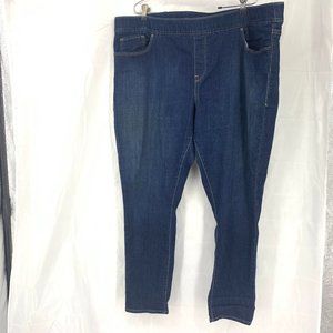 Levi's Size 24 Dark Wash Skinny Jeans